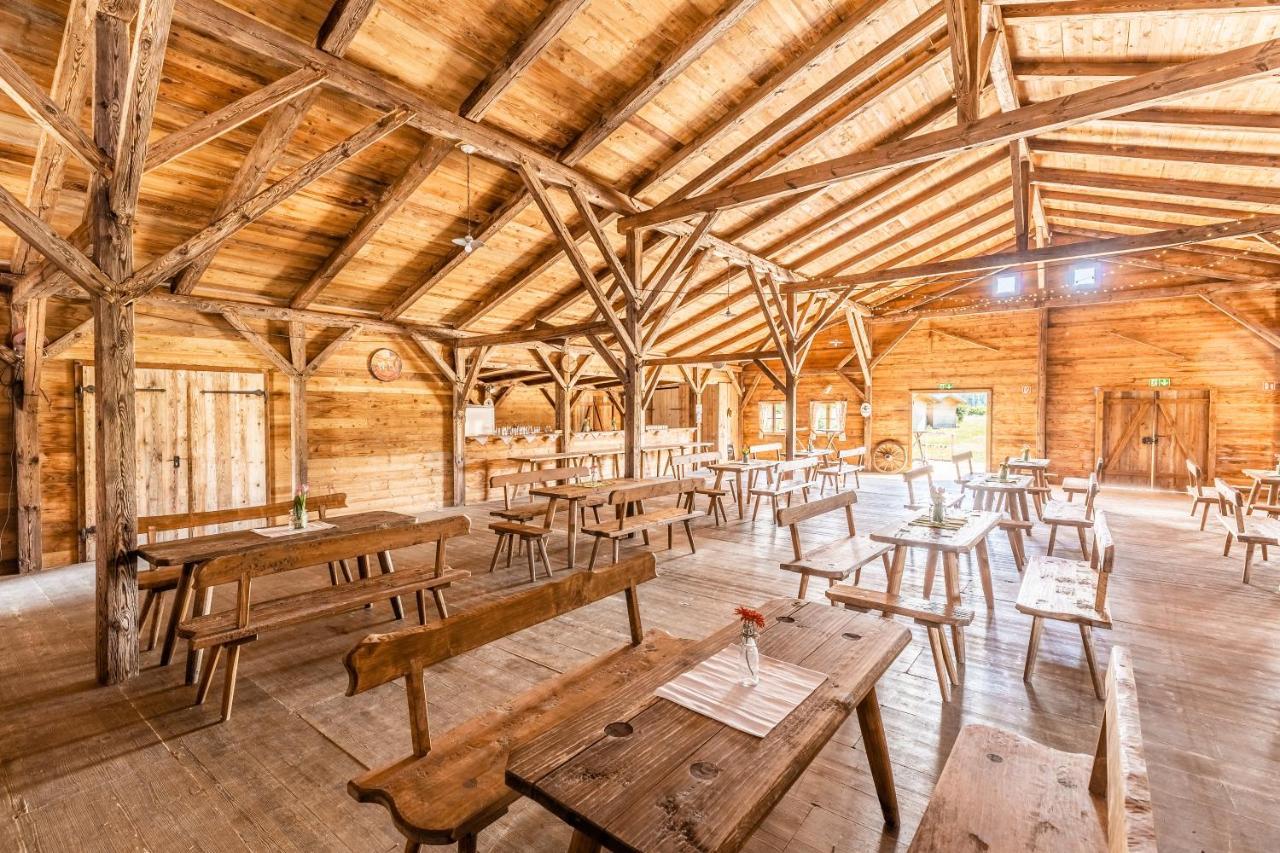 Almdorado Villa Übersee Dış mekan fotoğraf